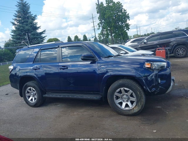 2016 Toyota 4runner Trail მანქანა იყიდება აუქციონზე, vin: JTEBU5JR2G5299135, აუქციონის ნომერი: 45919546