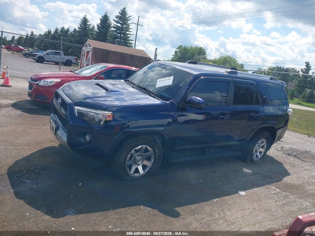 2016 Toyota 4runner Trail მანქანა იყიდება აუქციონზე, vin: JTEBU5JR2G5299135, აუქციონის ნომერი: 45919546