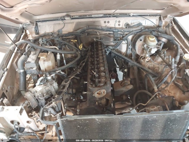 45919554 :رقم المزاد ، 1J4FF68S3XL651496 vin ، 1999 Jeep Cherokee Classic/sport مزاد بيع