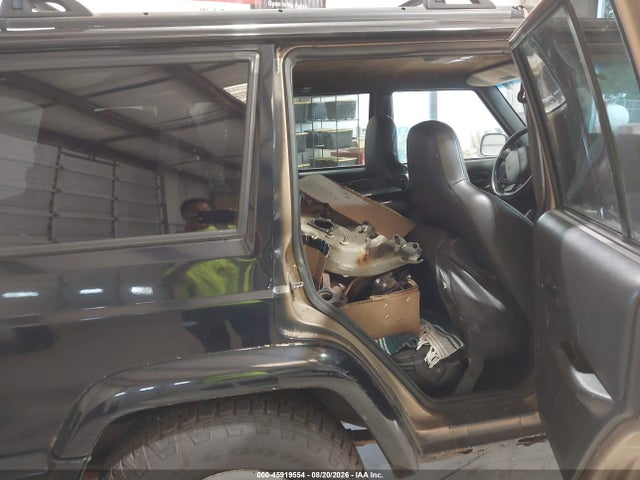 45919554 :رقم المزاد ، 1J4FF68S3XL651496 vin ، 1999 Jeep Cherokee Classic/sport مزاد بيع