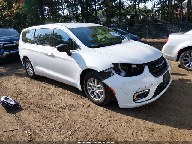 2026 Chrysler Pacifica Select მანქანა იყიდება აუქციონზე, vin: 2C4RC1BGXTR183447, აუქციონის ნომერი: 45919555