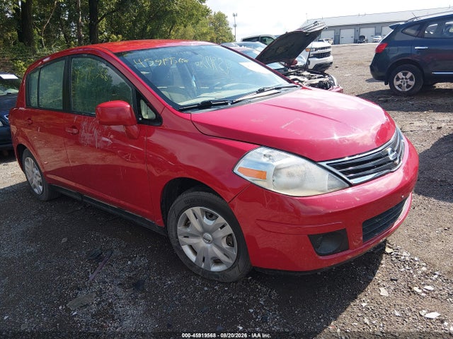 45919568 :رقم المزاد ، 3N1BC1CP0AL437843 vin ، 2010 Nissan Versa 1.8s مزاد بيع
