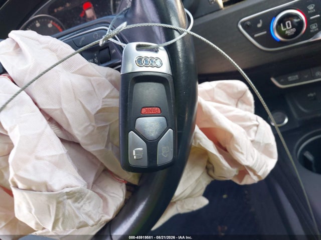 Продаж на аукціоні авто 2019 Audi A4 45 Premium, vin: WAUDNAF4XKA030684, номер лоту: 45919581