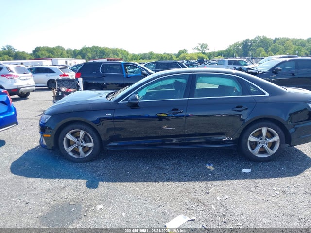 Продаж на аукціоні авто 2019 Audi A4 45 Premium, vin: WAUDNAF4XKA030684, номер лоту: 45919581