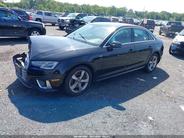 Продаж на аукціоні авто 2019 Audi A4 45 Premium, vin: WAUDNAF4XKA030684, номер лоту: 45919581