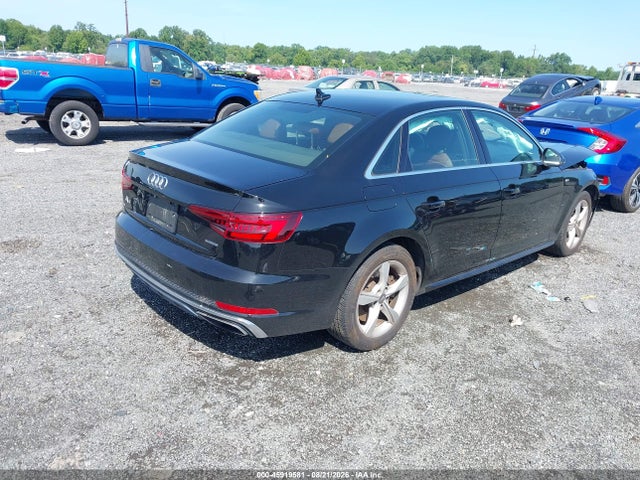 Продаж на аукціоні авто 2019 Audi A4 45 Premium, vin: WAUDNAF4XKA030684, номер лоту: 45919581