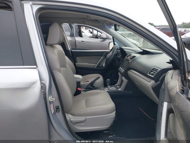 Subaru Forester 2.5i Limited 2016 JF2SJARC6GH473262 Image 5