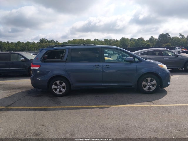 Aukcja sprzedaży 2013 Toyota Sienna Le V6 8 Passenger, vin: 5TDKK3DC9DS355888, numer aukcji: 45919656