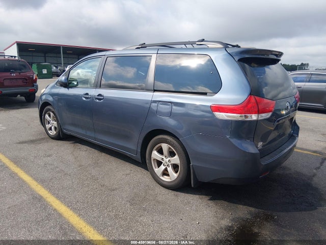 Aukcja sprzedaży 2013 Toyota Sienna Le V6 8 Passenger, vin: 5TDKK3DC9DS355888, numer aukcji: 45919656