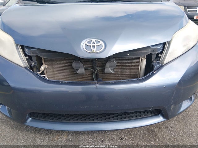 Aukcja sprzedaży 2013 Toyota Sienna Le V6 8 Passenger, vin: 5TDKK3DC9DS355888, numer aukcji: 45919656