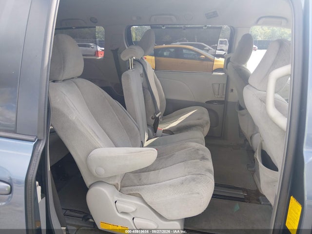 Aukcja sprzedaży 2013 Toyota Sienna Le V6 8 Passenger, vin: 5TDKK3DC9DS355888, numer aukcji: 45919656