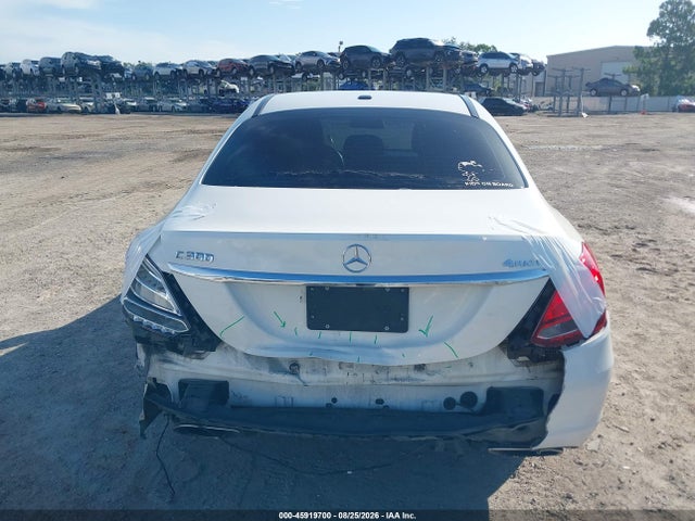 45919700 :رقم المزاد ، 55SWF4KB5GU166703 vin ، 2016 Mercedes-benz C 300 4matic مزاد بيع