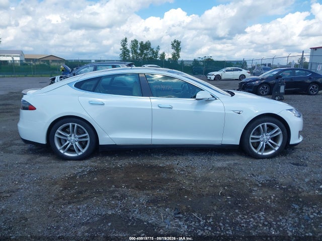 Продаж на аукціоні авто 2013 Tesla Model S Performance, vin: 5YJSA1DP2DFP13475, номер лоту: 45919775