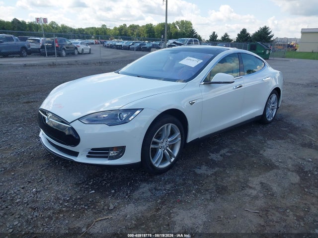 Продаж на аукціоні авто 2013 Tesla Model S Performance, vin: 5YJSA1DP2DFP13475, номер лоту: 45919775