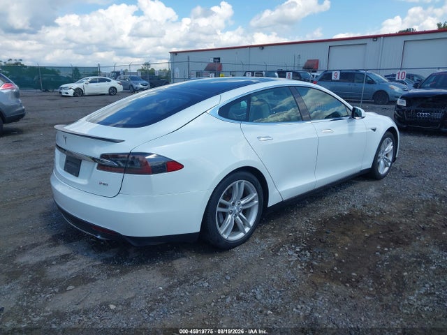 Продаж на аукціоні авто 2013 Tesla Model S Performance, vin: 5YJSA1DP2DFP13475, номер лоту: 45919775