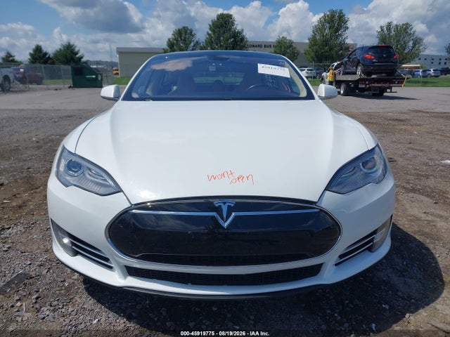 Продаж на аукціоні авто 2013 Tesla Model S Performance, vin: 5YJSA1DP2DFP13475, номер лоту: 45919775