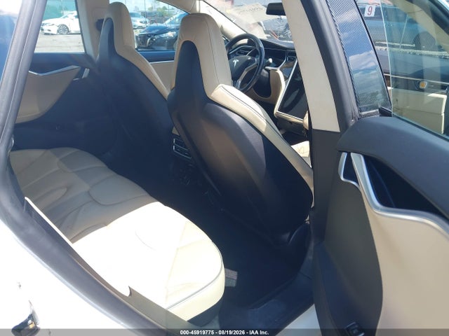 Продаж на аукціоні авто 2013 Tesla Model S Performance, vin: 5YJSA1DP2DFP13475, номер лоту: 45919775