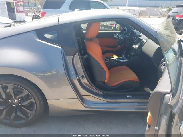 45919779 :رقم المزاد ، JN1AZ4EH9FM443235 vin ، 2015 Nissan 370z Touring مزاد بيع