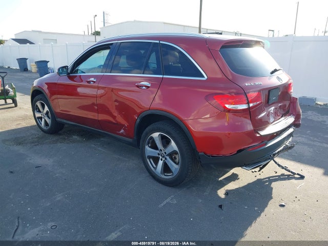 45919791 :رقم المزاد ، WDC0G4JB6JV018746 vin ، 2018 Mercedes-benz Glc 300 مزاد بيع