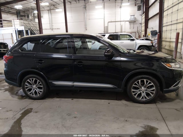 Mitsubishi Outlander Se 2017 JA4AZ3A38HZ044687 Image 13
