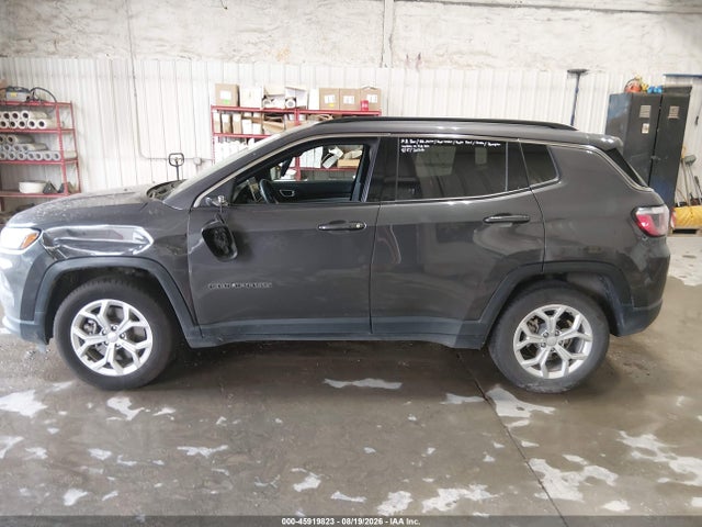 Jeep Compass Latitude 4x4 2024 3C4NJDBN5RT116958 Image 14