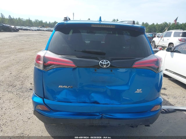 JTMJFREV6JJ734925 Toyota RAV4 SE