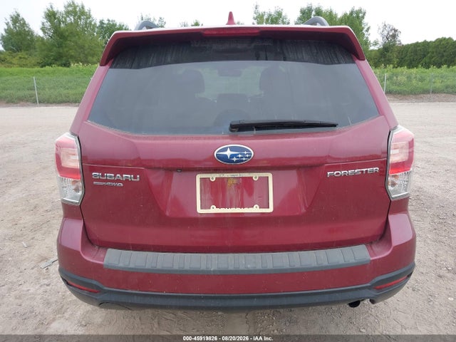45919826 :رقم المزاد ، JF2SJAEC5JG521207 vin ، 2018 Subaru Forester 2.5i Premium مزاد بيع