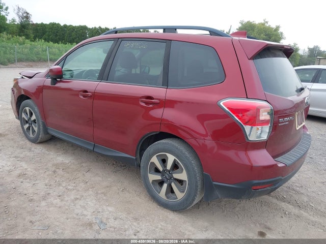 45919826 :رقم المزاد ، JF2SJAEC5JG521207 vin ، 2018 Subaru Forester 2.5i Premium مزاد بيع
