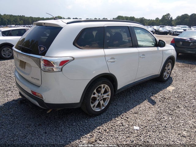 Продажа на аукционе авто 2015 Mitsubishi Outlander Se, vin: JA4AD3A36FZ006726, номер лота: 45919836