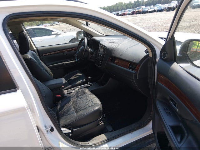 Продажа на аукционе авто 2015 Mitsubishi Outlander Se, vin: JA4AD3A36FZ006726, номер лота: 45919836