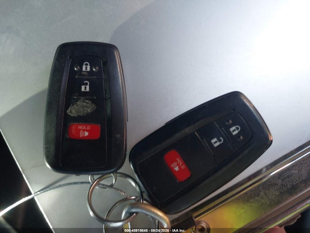 Toyota Prius Three 2017 JTDKARFUXH3050922 Image 11