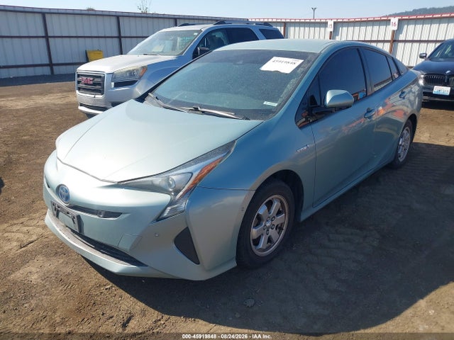 Toyota Prius Three 2017 JTDKARFUXH3050922 Image 2