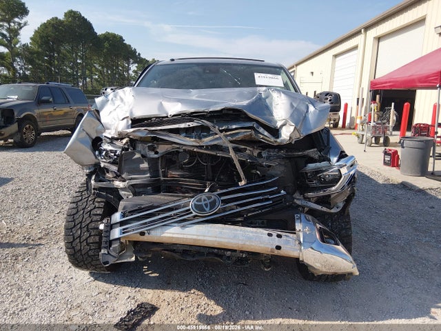 Продажа на аукционе авто 2019 Toyota Tundra Limited 5.7l V8, vin: 5TFHY5F17KX818344, номер лота: 45919866
