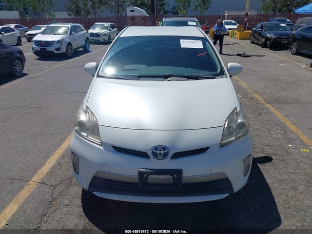 2014 Toyota Prius Plug-in მანქანა იყიდება აუქციონზე, vin: JTDKN3DP9E3056124, აუქციონის ნომერი: 45919872