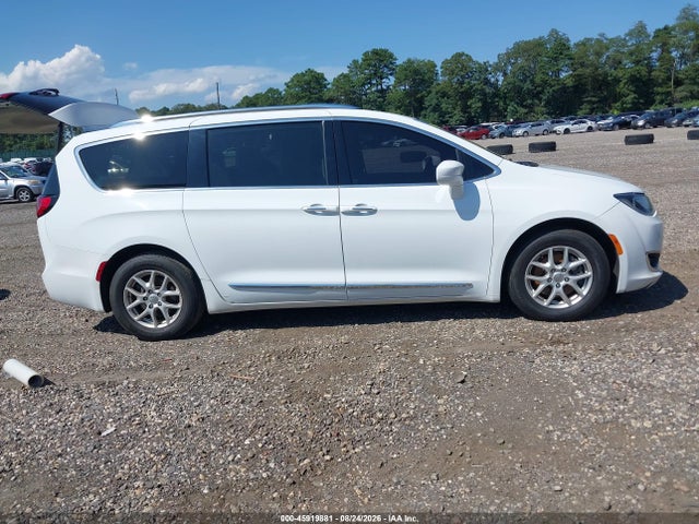 2020 Chrysler Pacifica Touring L მანქანა იყიდება აუქციონზე, vin: 2C4RC1BG8LR106401, აუქციონის ნომერი: 45919881
