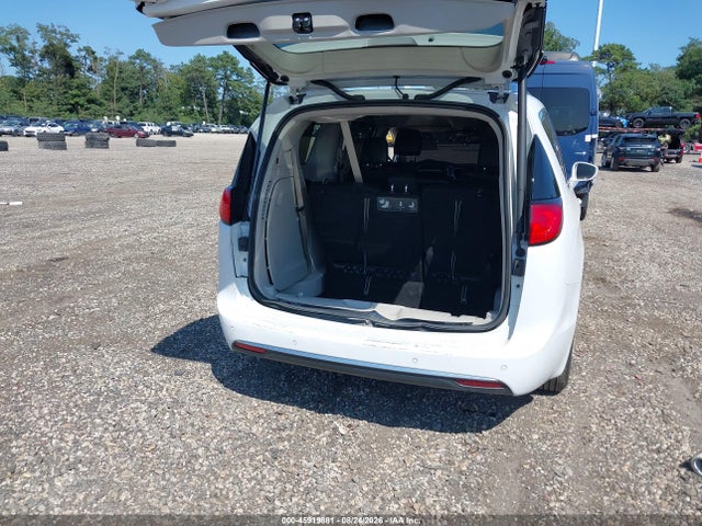 2020 Chrysler Pacifica Touring L მანქანა იყიდება აუქციონზე, vin: 2C4RC1BG8LR106401, აუქციონის ნომერი: 45919881