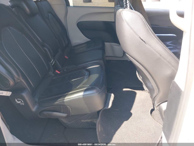 2020 Chrysler Pacifica Touring L მანქანა იყიდება აუქციონზე, vin: 2C4RC1BG8LR106401, აუქციონის ნომერი: 45919881