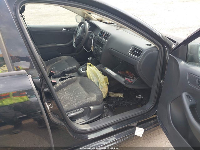 2012 Volkswagen Jetta 2.0l S მანქანა იყიდება აუქციონზე, vin: 3VW2K7AJ2CM328389, აუქციონის ნომერი: 45919902