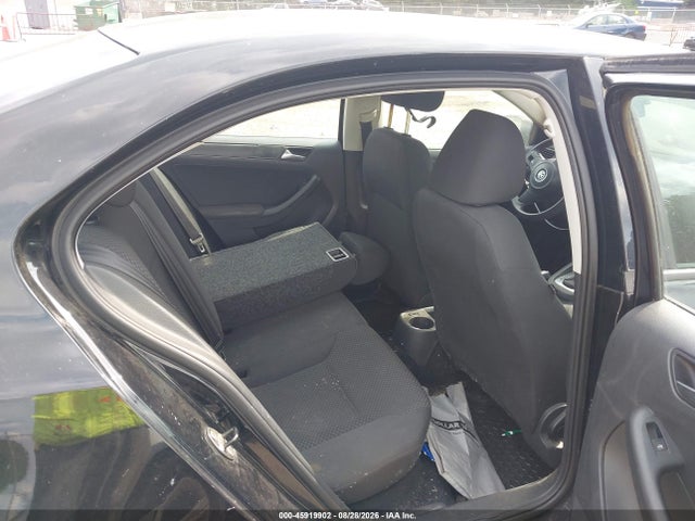 2012 Volkswagen Jetta 2.0l S მანქანა იყიდება აუქციონზე, vin: 3VW2K7AJ2CM328389, აუქციონის ნომერი: 45919902
