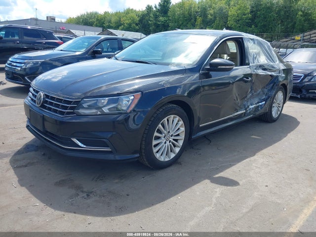 2017 Volkswagen Passat 1.8t Se მანქანა იყიდება აუქციონზე, vin: 1VWBT7A35HC017417, აუქციონის ნომერი: 45919924