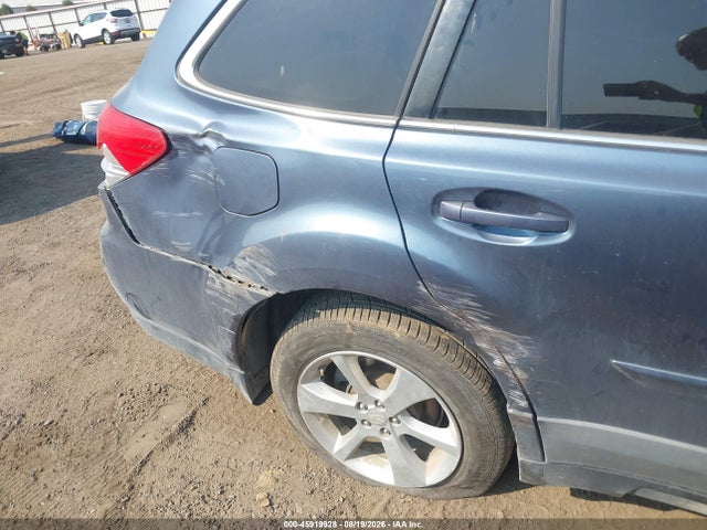 4S4BRBDCXE3230516 Subaru Outback 2.5i Premium