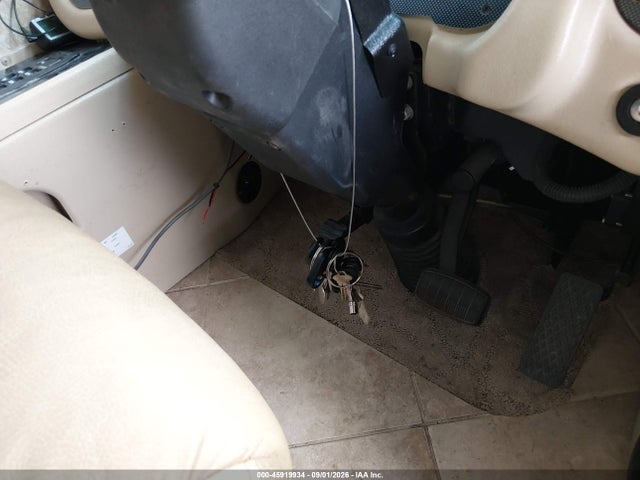 Продаж на аукціоні авто 2009 Freightliner Chassis Xc, vin: 4UZAB2BS19CAE5415, номер лоту: 45919934