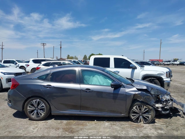 Aukcja sprzedaży 2017 Honda Civic Ex-t, vin: 19XFC1F3XHE015021, numer aukcji: 45919944