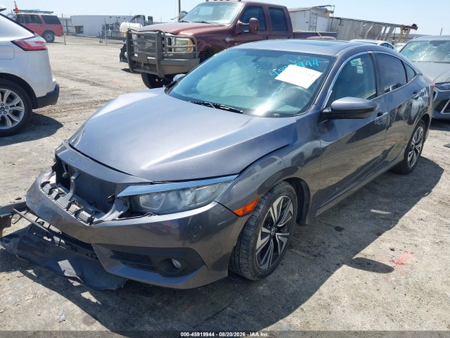 Aukcja sprzedaży 2017 Honda Civic Ex-t, vin: 19XFC1F3XHE015021, numer aukcji: 45919944