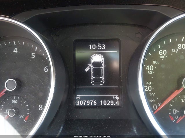 2017 Volkswagen Jetta 1.8t Sel მანქანა იყიდება აუქციონზე, vin: 3VWL17AJ9HM215683, აუქციონის ნომერი: 45919951