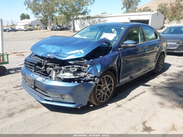 2017 Volkswagen Jetta 1.8t Sel მანქანა იყიდება აუქციონზე, vin: 3VWL17AJ9HM215683, აუქციონის ნომერი: 45919951