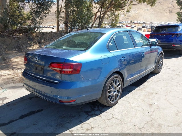 2017 Volkswagen Jetta 1.8t Sel მანქანა იყიდება აუქციონზე, vin: 3VWL17AJ9HM215683, აუქციონის ნომერი: 45919951