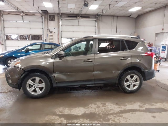 Продаж на аукціоні авто 2013 Toyota Rav4 Xle, vin: 2T3RFREV8DW115204, номер лоту: 45919958