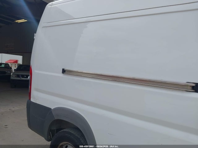 Продажа на аукционе авто 2018 Ram Promaster 2500 High Roof 159 Wb, vin: 3C6TRVDG8JE127456, номер лота: 45919961