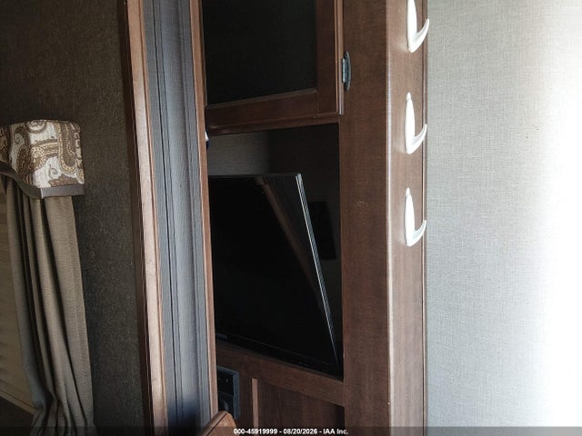 Продаж на аукціоні авто 2017 Keystone Rv Other, vin: 4YDT38F2XH7209404, номер лоту: 45919999